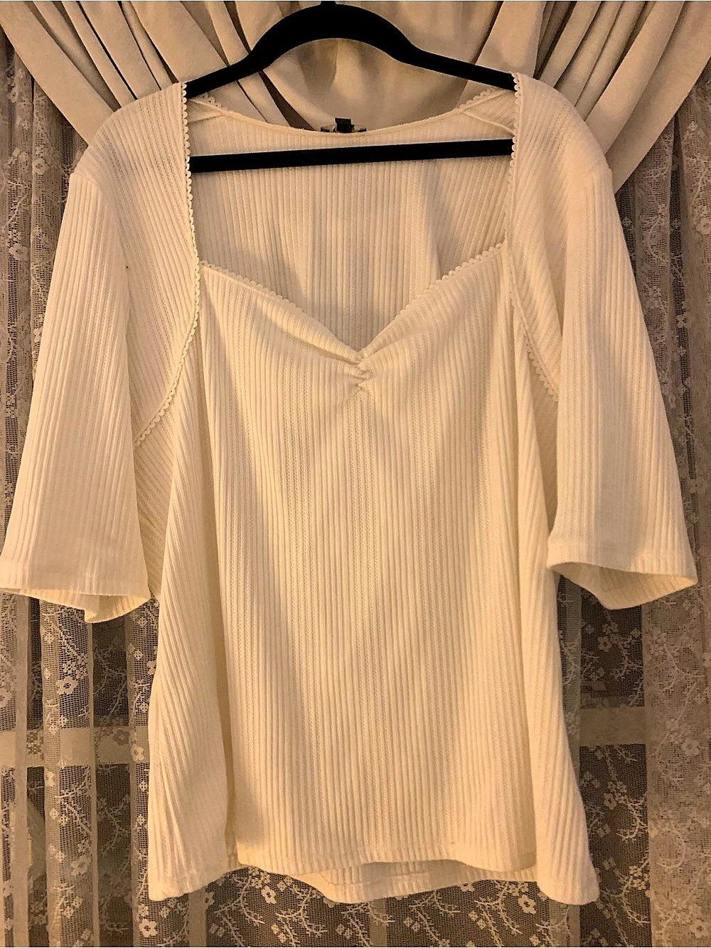 Express Lace-Trim Sweetheart-Neck Ribbed Top in White
